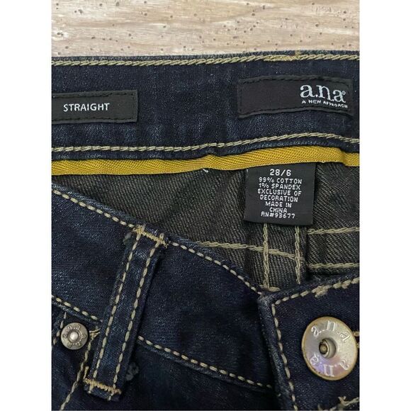 a.n.a Straight Leg Jeans Dark Wash Women’s Size 6 NWT - Picture 4 of 7